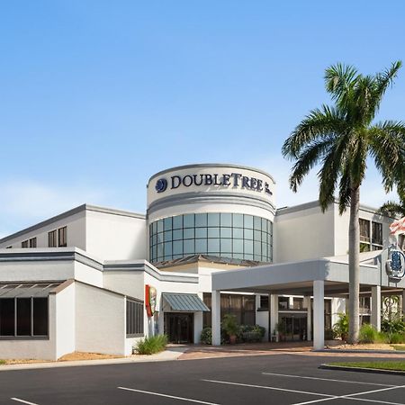 Doubletree By Hilton Fort Myers At Bell Tower Shops Bagian luar foto